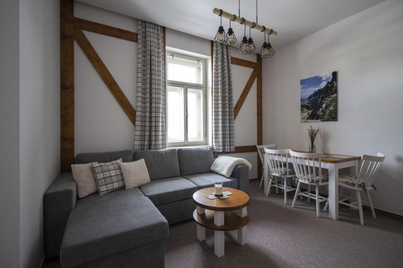 Apartman Srnka S Vyhladom Na Vysoke Tatry Exterior photo